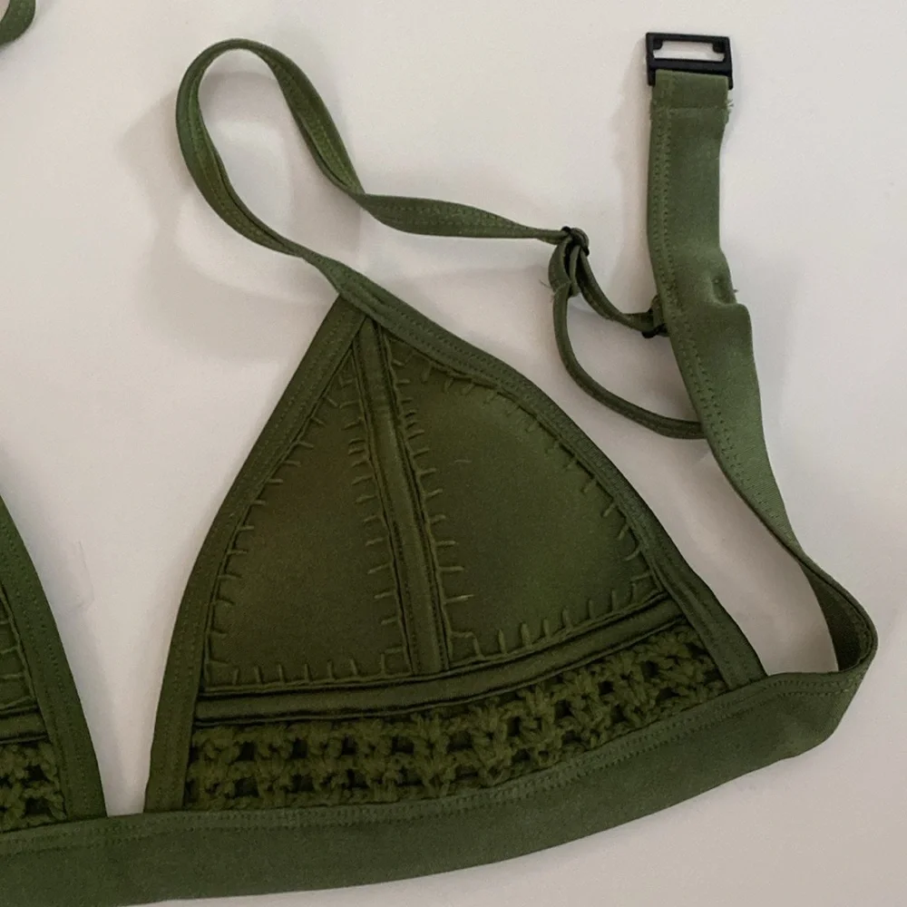TRIANGL Triangl Swimwear GIGI Olive Green Crochet Bikini Top size Medium